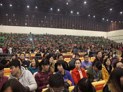 演唱會安檢連續(xù)發(fā)現兩起危險品