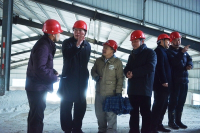 提純新生產(chǎn)線(xiàn)亮相 硅礦產(chǎn)業(yè)大有可為——遂川礦業(yè)工業(yè)園區(qū)提純項(xiàng)目成功試產(chǎn)